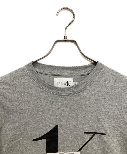 PALACE（パレス）PALACE (パレス) Calvin Klein (カルバンクライン) Longsleeve Tee ブラック×グレー サイズ:Mの古着・服飾アイテム