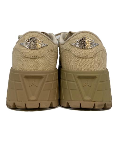NIKE（ナイキ）NIKE (ナイキ) W AIR JORDAN 1 BROOKLYN LOW RATTAN ベージュ サイズ:28.5の古着・服飾アイテム