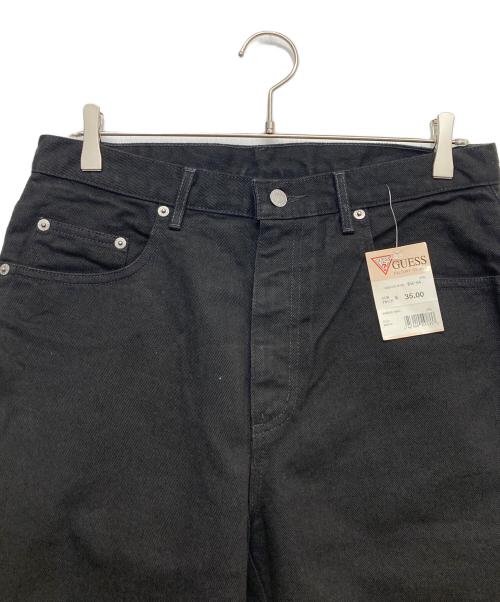 GUESS（ゲス）GUESS (ゲス) ブラックデニムパンツ ブラック サイズ:31 未使用品の古着・服飾アイテム