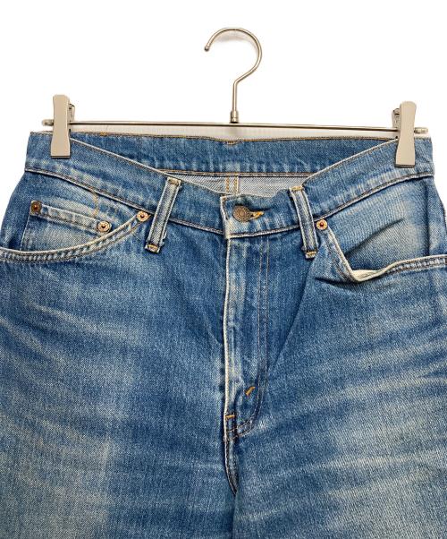 LEVI'S（リーバイス）LEVI'S (リーバイス) デニムパンツ ブルー サイズ:32の古着・服飾アイテム