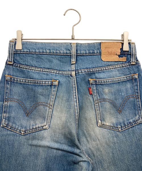 LEVI'S（リーバイス）LEVI'S (リーバイス) デニムパンツ ブルー サイズ:32の古着・服飾アイテム