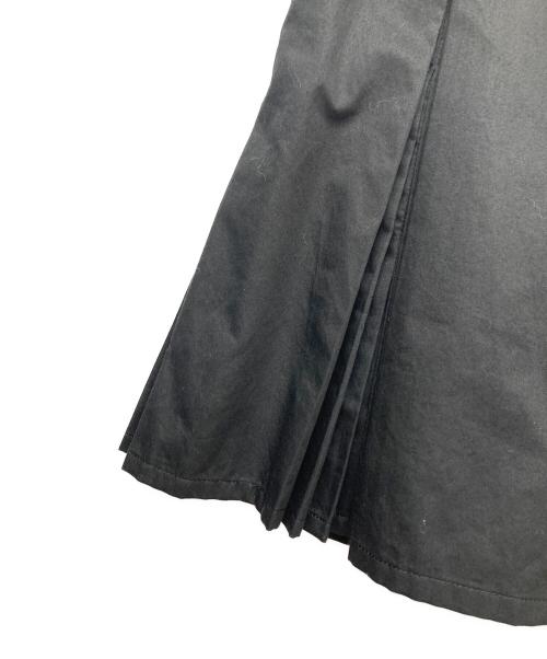 BURBERRY BLUE LABEL（バーバリー ブルー レーベル）BURBERRY BLUE LABEL (バーバリー ブルー レーベル) フリルスカート ブラック サイズ:38の古着・服飾アイテム