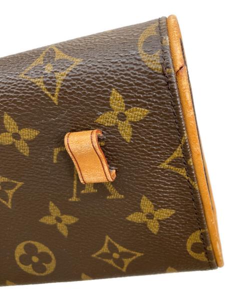 LOUIS VUITTON（ルイ ヴィトン）LOUIS VUITTON (ルイ ヴィトン) ウエストポーチ ベージュの古着・服飾アイテム