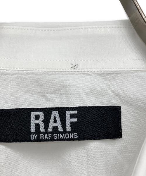 RAF BY RAF SIMONS（ラフバイ ラフシモンズ）RAF BY RAF SIMONS (ラフバイ ラフシモンズ) S/Sドレスシャツ ホワイト サイズ:Sの古着・服飾アイテム