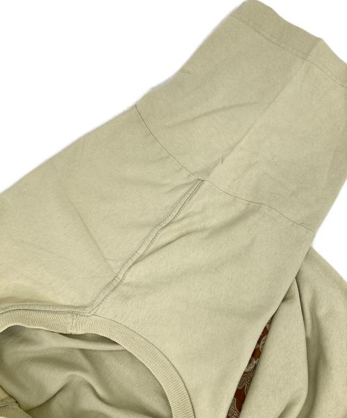 stussy（ステューシー）stussy (ステューシー) プリントTシャツ ベージュ サイズ:Lの古着・服飾アイテム