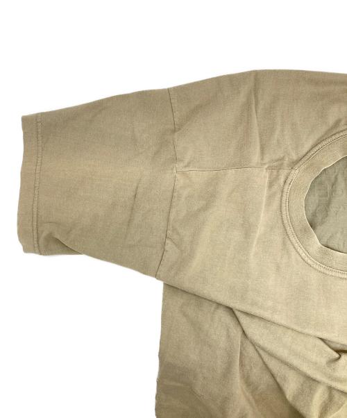 stussy（ステューシー）stussy (ステューシー) WORLD TOUR プリントTシャツ ベージュ サイズ:Lの古着・服飾アイテム