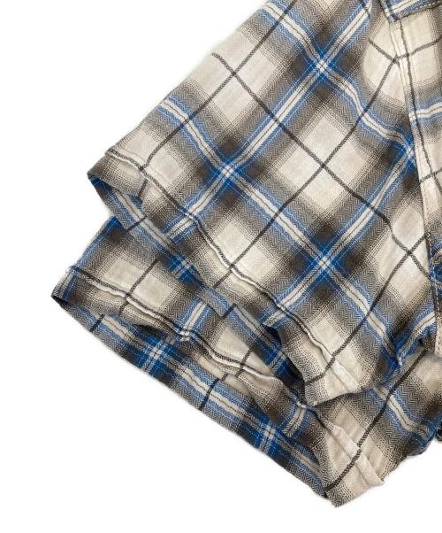 LEE（リー）LEE (リー) ウエスタンチェックS/Sシャツ グレー サイズ:Mの古着・服飾アイテム