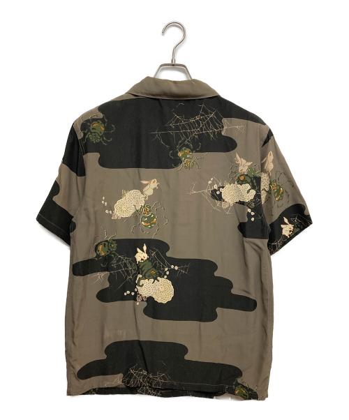 CHIKIRIYA（チキリヤ）CHIKIRIYA (チキリヤ) レーヨンS/Sシャツ ブラウン サイズ:無しの古着・服飾アイテム