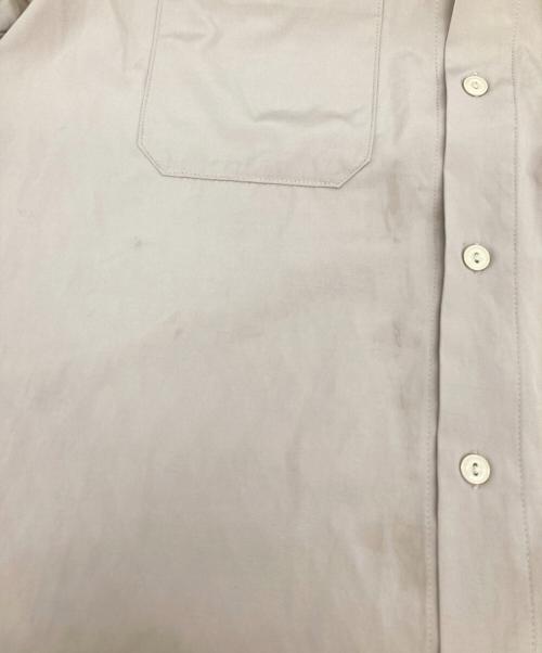 AVIREX（アヴィレックス）AVIREX (アヴィレックス) 刺繍S/Sシャツ ベージュ サイズ:Lの古着・服飾アイテム