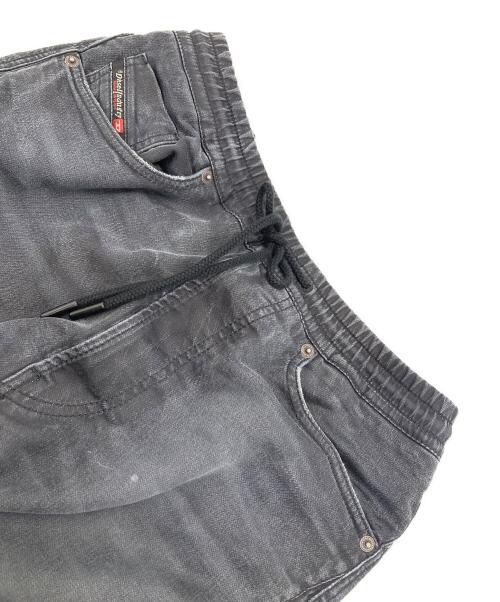 DIESEL（ディーゼル）DIESEL (ディーゼル) デニムジョガーパンツ ブラック サイズ:26の古着・服飾アイテム