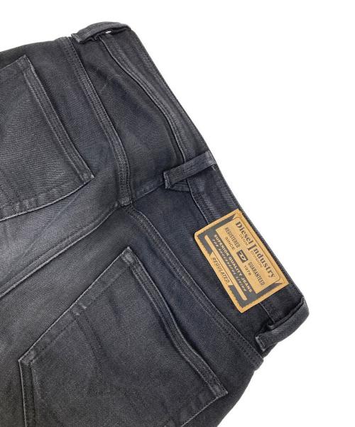DIESEL（ディーゼル）DIESEL (ディーゼル) スリムブーツカットジーンズ ブラック サイズ:29の古着・服飾アイテム