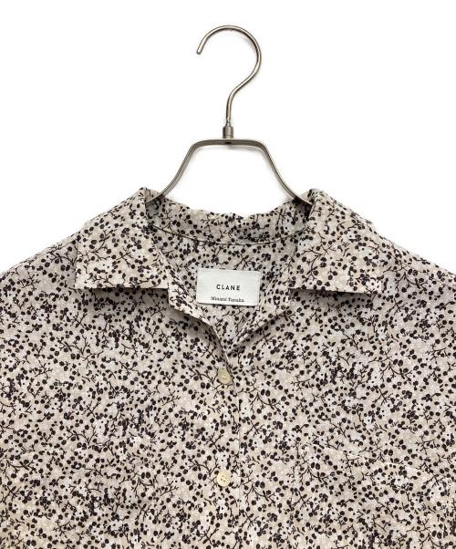 CLANE（クラネ）CLANE (クラネ) MINAMI TANAKA (ミナミ タナカ) CIRCLE FLOWER TOPS ホワイト サイズ:1の古着・服飾アイテム