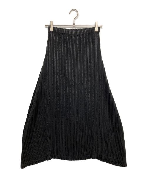 ISSEY MIYAKE FETE（イッセイミヤケフェット）ISSEY MIYAKE FETE (イッセイミヤケフェット) プリーツフレアスカート ブラック サイズ:02の古着・服飾アイテム
