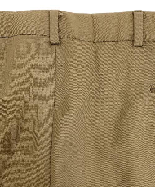 GIVENCHY MONSIEUR（ジバンシイ ムッシュ）GIVENCHY MONSIEUR (ジバンシイ ムッシュ) ３タックスラックス オリーブ サイズ:36Rの古着・服飾アイテム