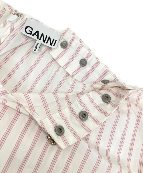 GANNI（ガニー）GANNI (ガニー) ビジュー付ストライプワンピース ピンク サイズ:32の古着・服飾アイテム