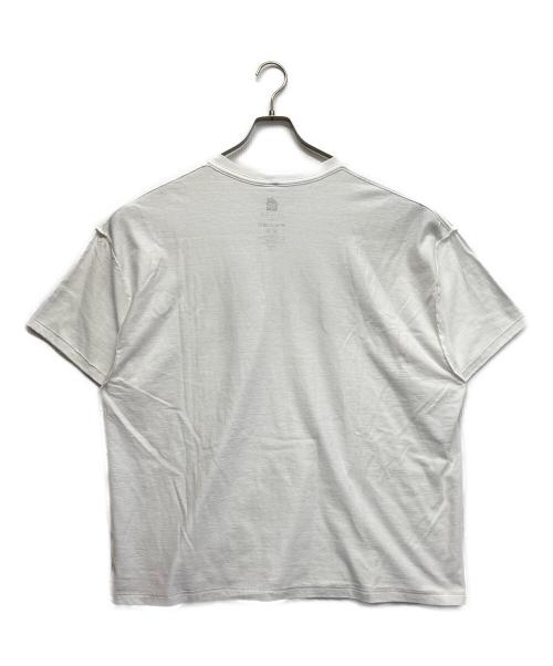 is-ness（イズネス）is-ness (イズネス) HOUSE T-SHIRT ホワイト サイズ:Fの古着・服飾アイテム