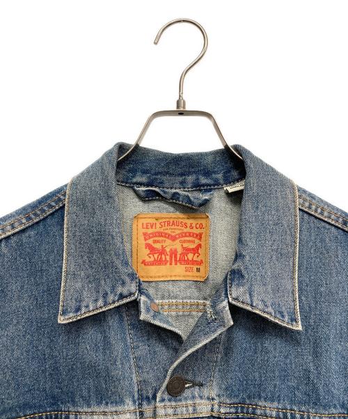 LEVI'S（リーバイス）LEVI'S (リーバイス) 4thデニムジャケット ブルー サイズ:Mの古着・服飾アイテム