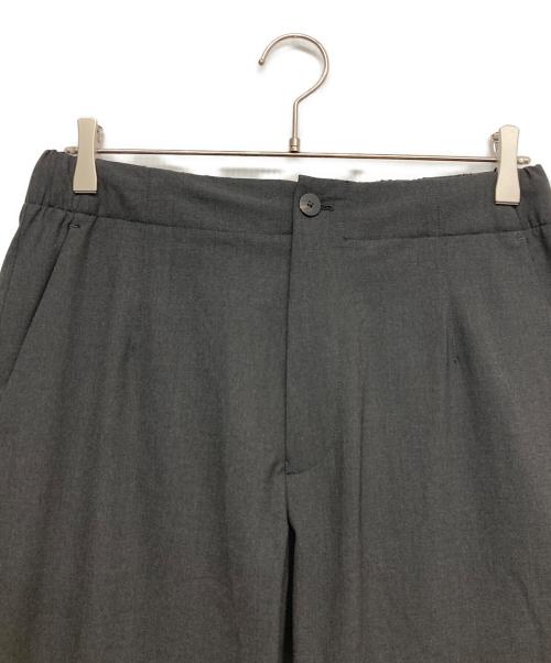 UNITED ARROWS（ユナイテッドアローズ）UNITED ARROWS (ユナイテッドアローズ) トロピカル ソリッド モダンイージー パンツ グレー サイズ:Mの古着・服飾アイテム