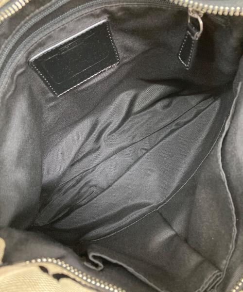 COACH（コーチ）COACH (コーチ) シグネチャーショルダーバッグ ブラウンの古着・服飾アイテム