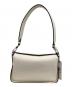 Calvin Klein (カルバンクライン) FAY ショルダーバッグ ホワイト 未使用品：15000円
