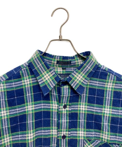 VAN HEUSEN（ヴァンヒューセン/バンヒューゼン）VAN HEUSEN (ヴァンヒューセン/バンヒューゼン) ワイドコットンネルシャツ グリーン×ブルー サイズ:XLの古着・服飾アイテム