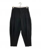 HOMME PLISSE ISSEY MIYAKEオム プリッセ イッセイ ミヤケ）の古着「BASICS プリーツパンツ」｜ブラック