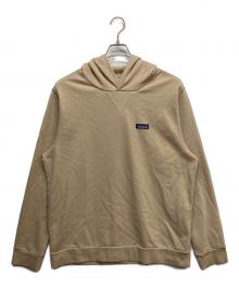 Patagonia（パタゴニア）の古着「Regenerative Organic Certified Cotton Crewneck Sweatshirt」｜ベージュ