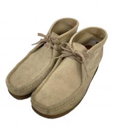 CLARKS（クラークス）の古着「ORIGINALS WALLABEE BOOT」｜ベージュ