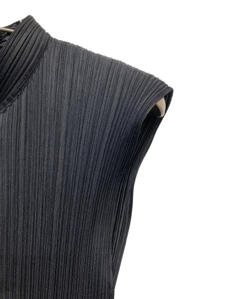 PLEATS PLEASE（プリーツプリーズ）PLEATS PLEASE (プリーツプリーズ) プリーツノースリーブワンピース ブラック サイズ:3の古着・服飾アイテム