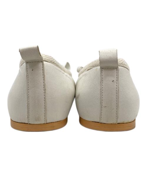 COMME des GARCONS（コムデギャルソン）COMME des GARCONS (コムデギャルソン) スクエアトゥバレエシューズ ホワイト サイズ:23の古着・服飾アイテム