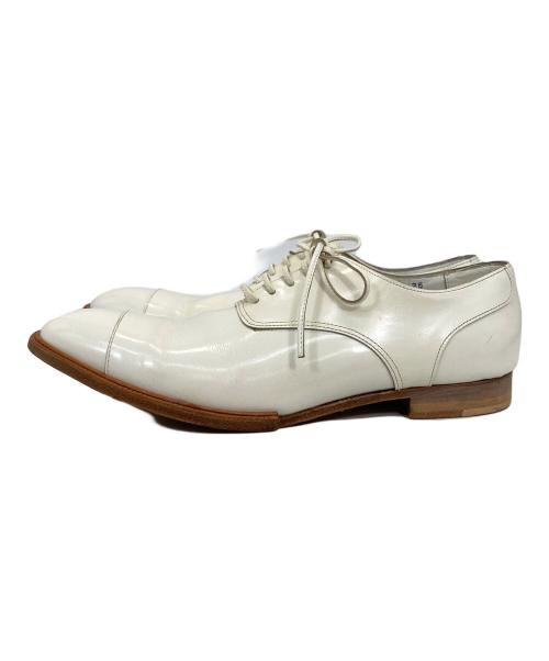 JUNYA WATANABE COMME des GARCONS（(ジュンヤワタナベ コムデギャルソン）JUNYA WATANABE COMME des GARCONS ((ジュンヤワタナベ コムデギャルソン) ストレートチップガラスレザーシューズ ホワイト サイズ:25の古着・服飾アイテム