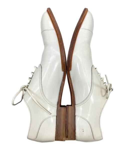 JUNYA WATANABE COMME des GARCONS（(ジュンヤワタナベ コムデギャルソン）JUNYA WATANABE COMME des GARCONS ((ジュンヤワタナベ コムデギャルソン) ストレートチップガラスレザーシューズ ホワイト サイズ:25の古着・服飾アイテム