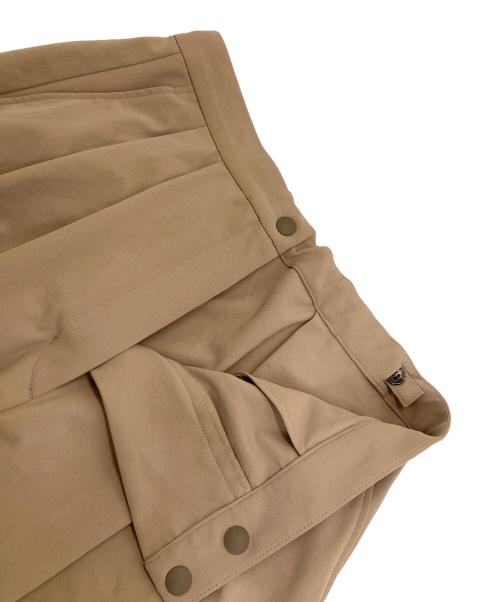 CLANE（クラネ）CLANE (クラネ) 2WAY ADJUST RUSH GUARD TUCK PANTS ベージュ サイズ:2の古着・服飾アイテム