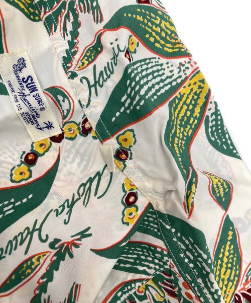 Sun Surf（サンサーフ）Sun Surf (サンサーフ) RAYON S/S シャツ ホワイト サイズ:Mの古着・服飾アイテム