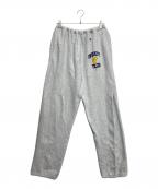 Champion REVERSE WEAVEチャンピオン リバース ウィーブ）の古着「カレッジロゴリバースウィーブパンツ」｜グレー
