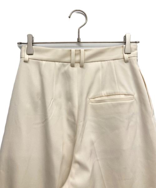 STEVEN ALAN（スティーブンアラン）STEVEN ALAN (スティーブンアラン) タックパンツ アイボリー サイズ:Mの古着・服飾アイテム