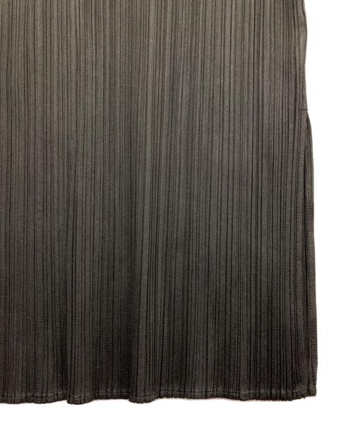 PLEATS PLEASE（プリーツプリーズ）PLEATS PLEASE (プリーツプリーズ) ノースリーブカットソー ブラック サイズ:4の古着・服飾アイテム