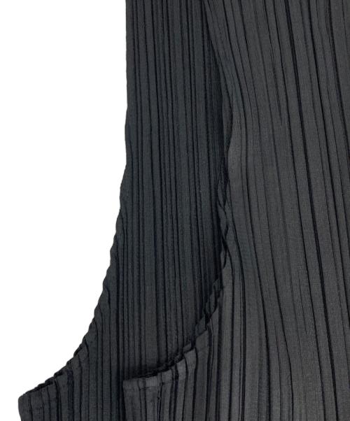 PLEATS PLEASE（プリーツプリーズ）PLEATS PLEASE (プリーツプリーズ) ノースリーブカットソー ブラック サイズ:4の古着・服飾アイテム