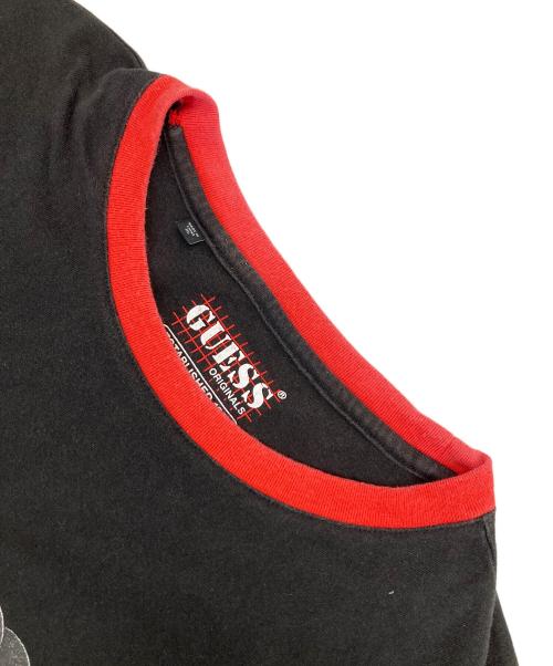 GUESS（ゲス）GUESS (ゲス) MICKEY&FRIENDS Tシャツ レッド×ブラック サイズ:XLの古着・服飾アイテム