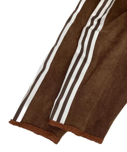 adidas（アディダス）adidas (アディダス) パイル地ロゴパーカー ホワイト×ブラウン サイズ:M-Lの古着・服飾アイテム
