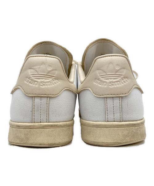 adidas（アディダス）adidas (アディダス) TOMORROW LAND (トゥモローランド) 別注ローカットスニーカー アイボリー サイズ:28の古着・服飾アイテム