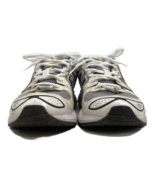 asics（アシックス）asics (アシックス) ローカットスニーカー ホワイト サイズ:27の古着・服飾アイテム