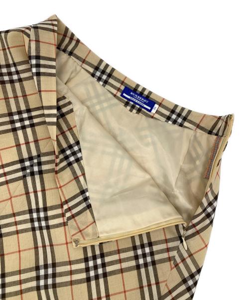 BURBERRY BLUE LABEL（バーバリー ブルー レーベル）BURBERRY BLUE LABEL (バーバリー ブルー レーベル) ノバチェックスカート ベージュ サイズ:38の古着・服飾アイテム