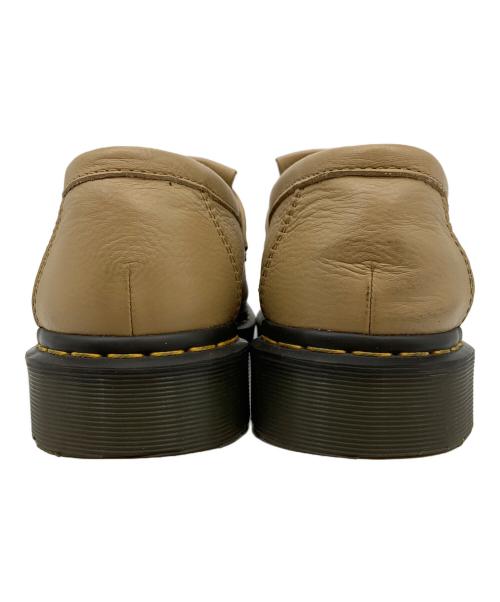 Dr.Martens（ドクターマーチン）Dr.Martens (ドクターマーチン) ADRIAN-ローファー ベージュ サイズ:UK8の古着・服飾アイテム