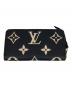 LOUIS VUITTON（ルイ ヴィトン）の古着「ジッピーウォレット長財布」｜ブラック