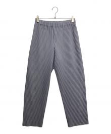 HOMME PLISSE ISSEY MIYAKE（オム プリッセ イッセイ ミヤケ）の古着「TAILORED PLEATS  パンツ」｜グレー