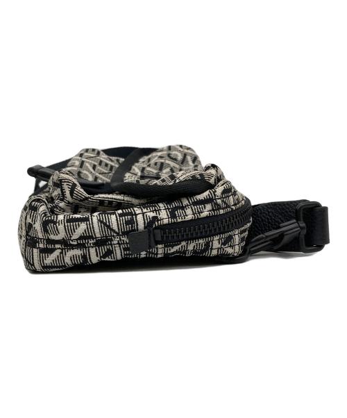 KENZO（ケンゾー）KENZO (ケンゾー) JACQUARD MINI  CROSSBODY BAG ブラックの古着・服飾アイテム