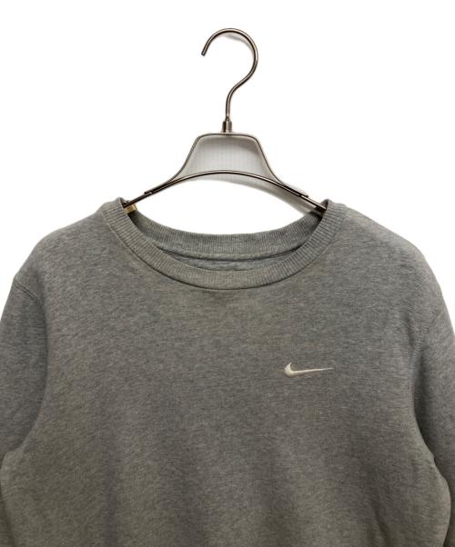 NIKE（ナイキ）NIKE (ナイキ) ワンポイントロゴスウェット グレー サイズ:Mの古着・服飾アイテム