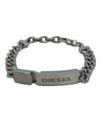 DIESELディーゼル）の古着「ロゴSTEELブレスレット」｜シルバー