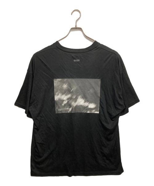 stein（シュタイン）stein (シュタイン) PRINT TEE HELVETICA ブラック サイズ:Mの古着・服飾アイテム